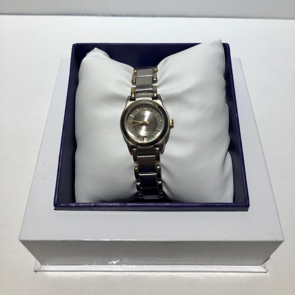 LA Express Watch